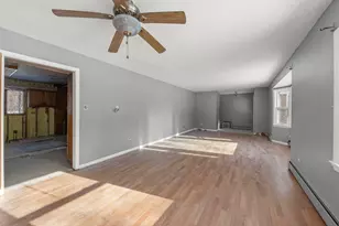 40W930 Brown Rd, Saint Charles, IL 60174 - Photo 11