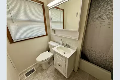 301 S Walnut Street, Clifton, IL 61727 - Photo 7