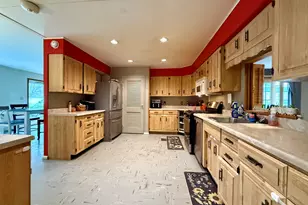 301 S Walnut St, Clifton, IL 61727 - Photo 5