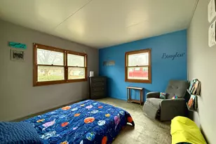 301 S Walnut St, Clifton, IL 61727 - Photo 15