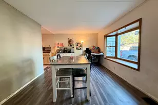 301 S Walnut St, Clifton, IL 61727 - Photo 5
