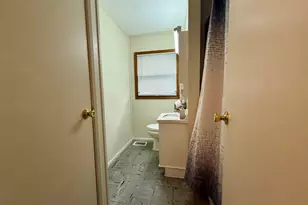 301 S Walnut St, Clifton, IL 61727 - Photo 13