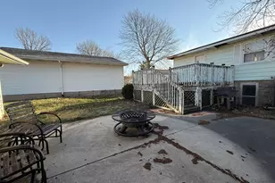 301 S Walnut St, Clifton, IL 61727 - Photo 25