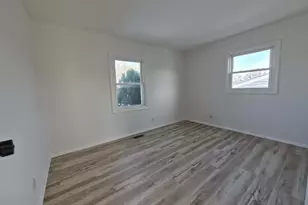 225 McKool Ave, Romeoville, IL 60446 - Photo 21