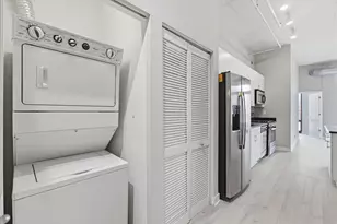 740 W Fulton St, Chicago, IL 60661 - Photo 7