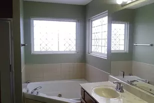 3230 Holden Cir, Matteson, IL 60443 - Photo 21