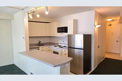 300 N State Street #2126, Chicago, IL 60654 - Photo 5