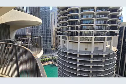 300 N State Street #2126, Chicago, IL 60654 - Photo 9