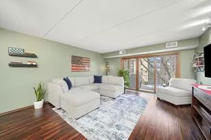 1436 E Thacker St, Des Plaines, IL 60016 - Photo 5