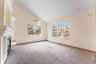 61 Cantal Ct, Wheeling, IL 60090 - Photo 5