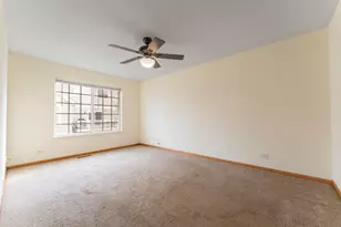 61 Cantal Ct, Wheeling, IL 60090 - Photo 13