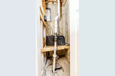 704 N Rose Farm Road, Woodstock, IL 60098 - Photo 41