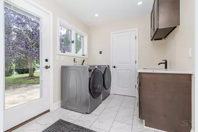 704 N Rose Farm Road, Woodstock, IL 60098 - Photo 11