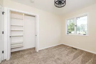 704 N Rose Farm Rd, Woodstock, IL 60098 - Photo 19