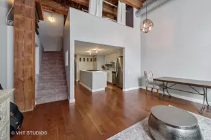 1727 S Indiana Ave, Chicago, IL 60616 - Photo 3