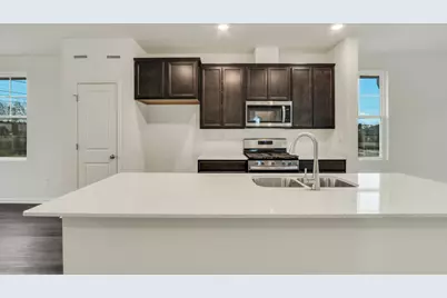 571 Yosemite Way, Mundelein, IL 60060 - Photo 7