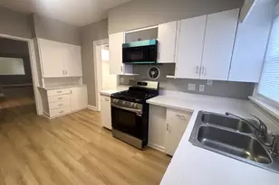 756 Walnut St, Elgin, IL 60123 - Photo 5