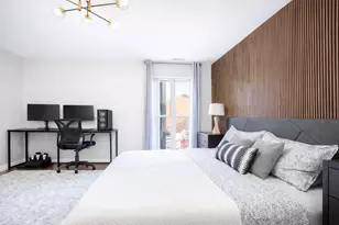 100 N Bokelman St, Roselle, IL 60172 - Photo 17