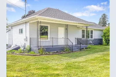 140 E Walnut Street, Cedarville, IL 61013 - Photo 1