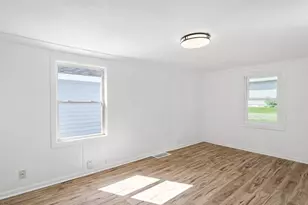 140 E Walnut St, Cedarville, IL 61013 - Photo 17