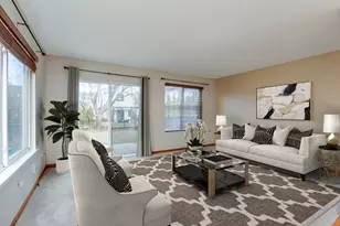 2459 Mayfield Dr, Montgomery, IL 60538 - Photo 9