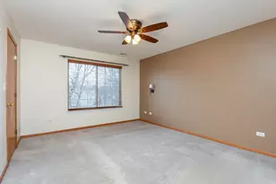 2459 Mayfield Dr, Montgomery, IL 60538 - Photo 11