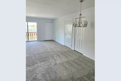 264 12th Street #F, Wheeling, IL 60090 - Photo 5