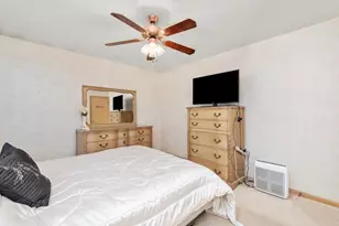 541 E 168th St, South Holland, IL 60473 - Photo 37