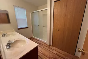 2936 Deerpath Ln, Carpentersville, IL 60110 - Photo 35