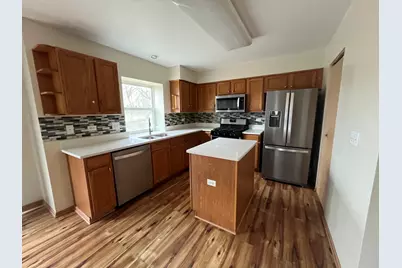 2936 Deerpath Lane, Carpentersville, IL 60110 - Photo 7