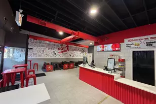 2441 N Clark St, Chicago, IL 60614 - Photo 3