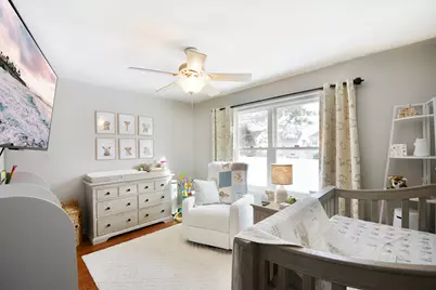 4675 Olmstead Drive, Hoffman Estates, IL 60192 - Photo 17