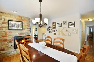 4675 Olmstead Dr, Hoffman Estates, IL 60192 - Photo 9