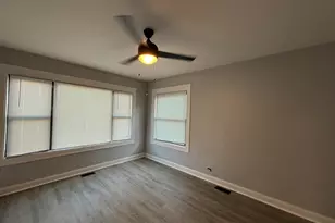 11248 S Parnell Ave, Chicago, IL 60628 - Photo 7