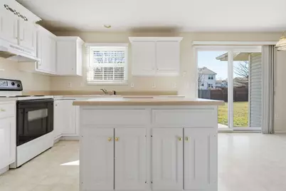 3 Timbergate Court, Bloomington, IL 61704 - Photo 9