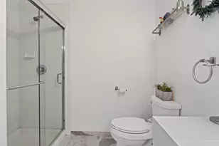 1640 Maple Ave, Evanston, IL 60201 - Photo 17