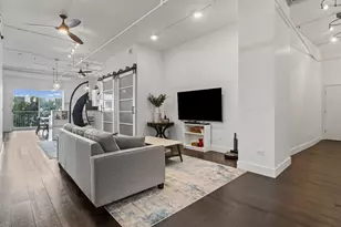 1640 Maple Ave, Evanston, IL 60201 - Photo 19