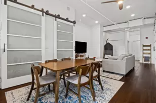 1640 Maple Ave, Evanston, IL 60201 - Photo 3