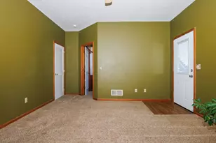 67 Oak Park Rd, Bloomington, IL 61701 - Photo 23