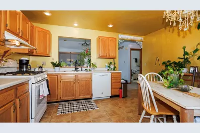 67 Oak Park Road, Bloomington, IL 61701 - Photo 11