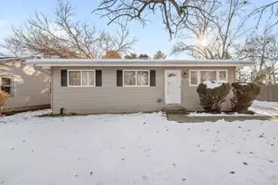 18945 W Old Plank Rd, Grayslake, IL 60030 - Photo 1