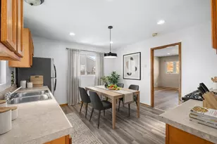 18945 W Old Plank Rd, Grayslake, IL 60030 - Photo 7