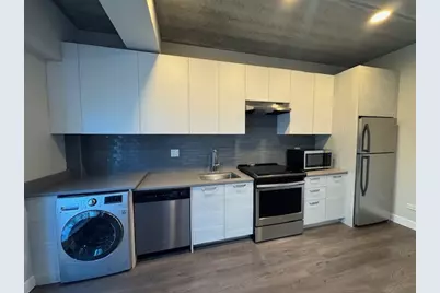 2407 W Eastwood Avenue #406, Chicago, IL 60625 - Photo 5