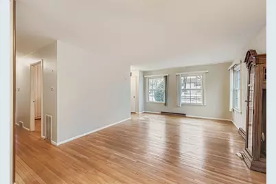 2107 Kirchoff Road, Rolling Meadows, IL 60008 - Photo 5