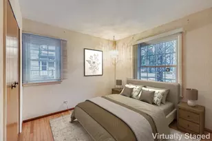 2107 Kirchoff Rd, Rolling Meadows, IL 60008 - Photo 15