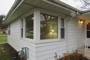 931 Clark St, Marseilles, IL 61341 - Photo 3