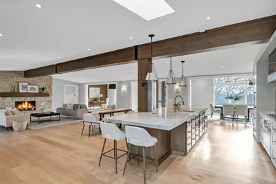 4N637 Pheasant Run Drive, Saint Charles, IL 60175 - Photo 19