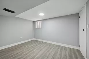 76 E 100th Pl, Chicago, IL 60628 - Photo 13