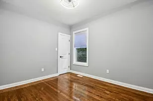 8536 S Maryland Ave, Chicago, IL 60619 - Photo 9