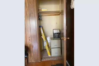 [Address not provided], Dolton, IL 60419 - Photo 11